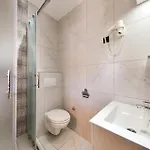 2 Bedroom Awesome In Privlaka