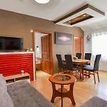 2 Bedroom Awesome In * פריבלאקה