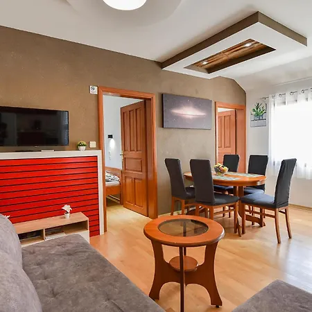 2 Bedroom Awesome In * Privlaka (Zadar)