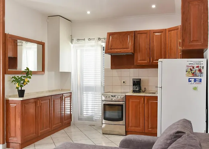2 Bedroom Awesome In Апартаменты